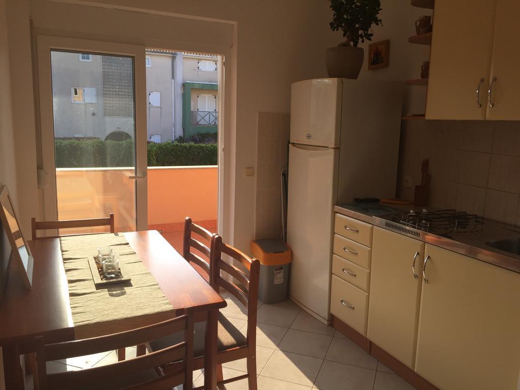 Sunny Rock Volme Apartments Banjole Exterior photo