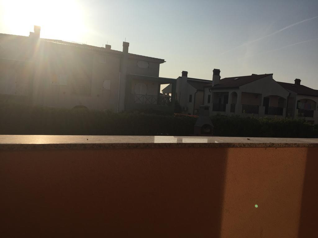 Sunny Rock Volme Apartments Banjole Exterior photo